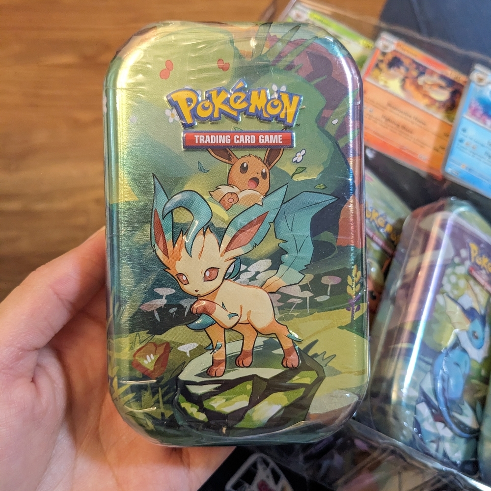 Leafeon 🌿 Mini Tin Pokemon Prismatic Evolutions pokemon card Factory Sealed NEW